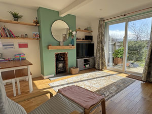 Photo 7- click for photo gallery